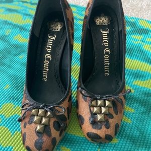 Juicy Couture leopard print calf hair heels hidden platform 7M